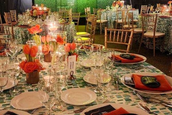 Candlelit place setting for reception in Orange County, CA